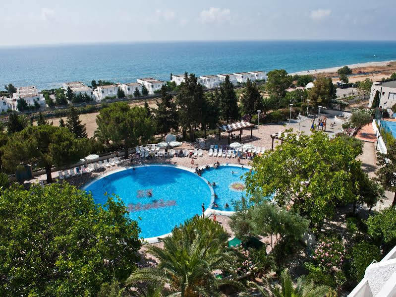 Hotel Villaggio Club Altalia Brancaleone ภายนอก รูปภาพ